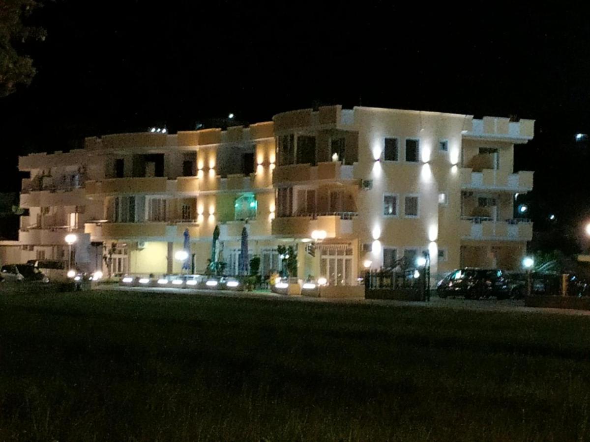 Grandino Rooms & Apartments 乌尔齐尼 外观 照片