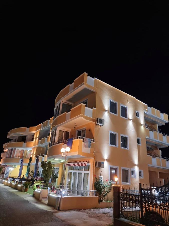 Grandino Rooms & Apartments 乌尔齐尼 外观 照片