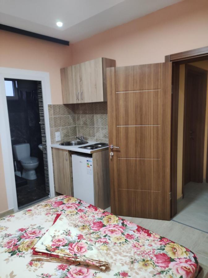 Grandino Rooms & Apartments 乌尔齐尼 外观 照片