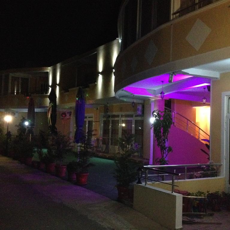 Grandino Rooms & Apartments 乌尔齐尼 外观 照片