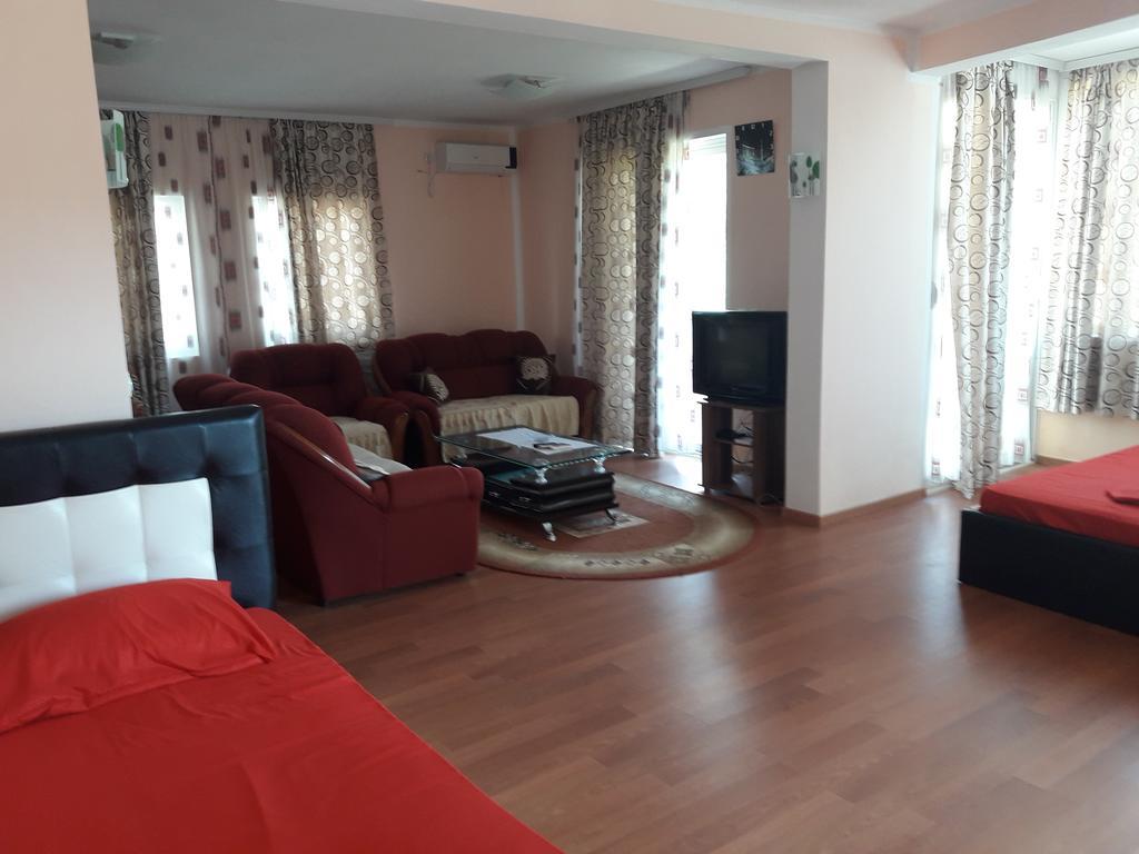 Grandino Rooms & Apartments 乌尔齐尼 外观 照片