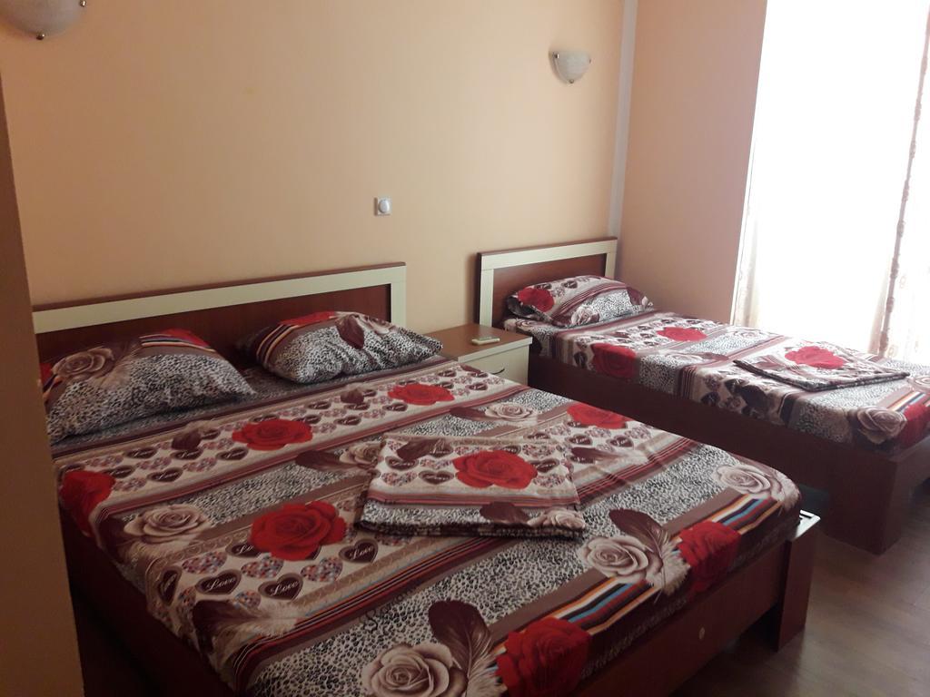 Grandino Rooms & Apartments 乌尔齐尼 外观 照片